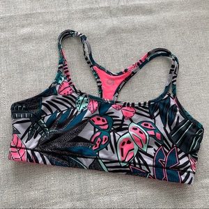 Gap Fit: Low Impact Sports Bra - Reversible